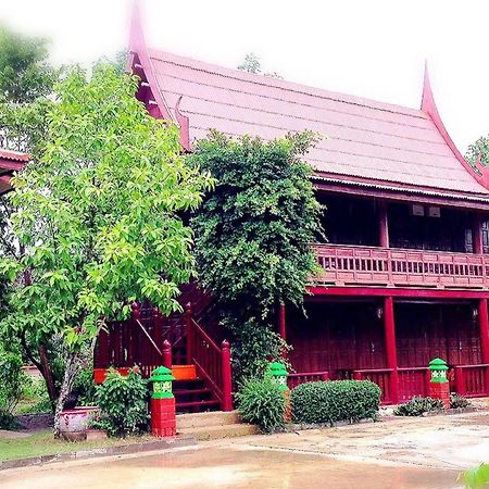 Jaroenrat Resort Samut Songkhram エクステリア 写真