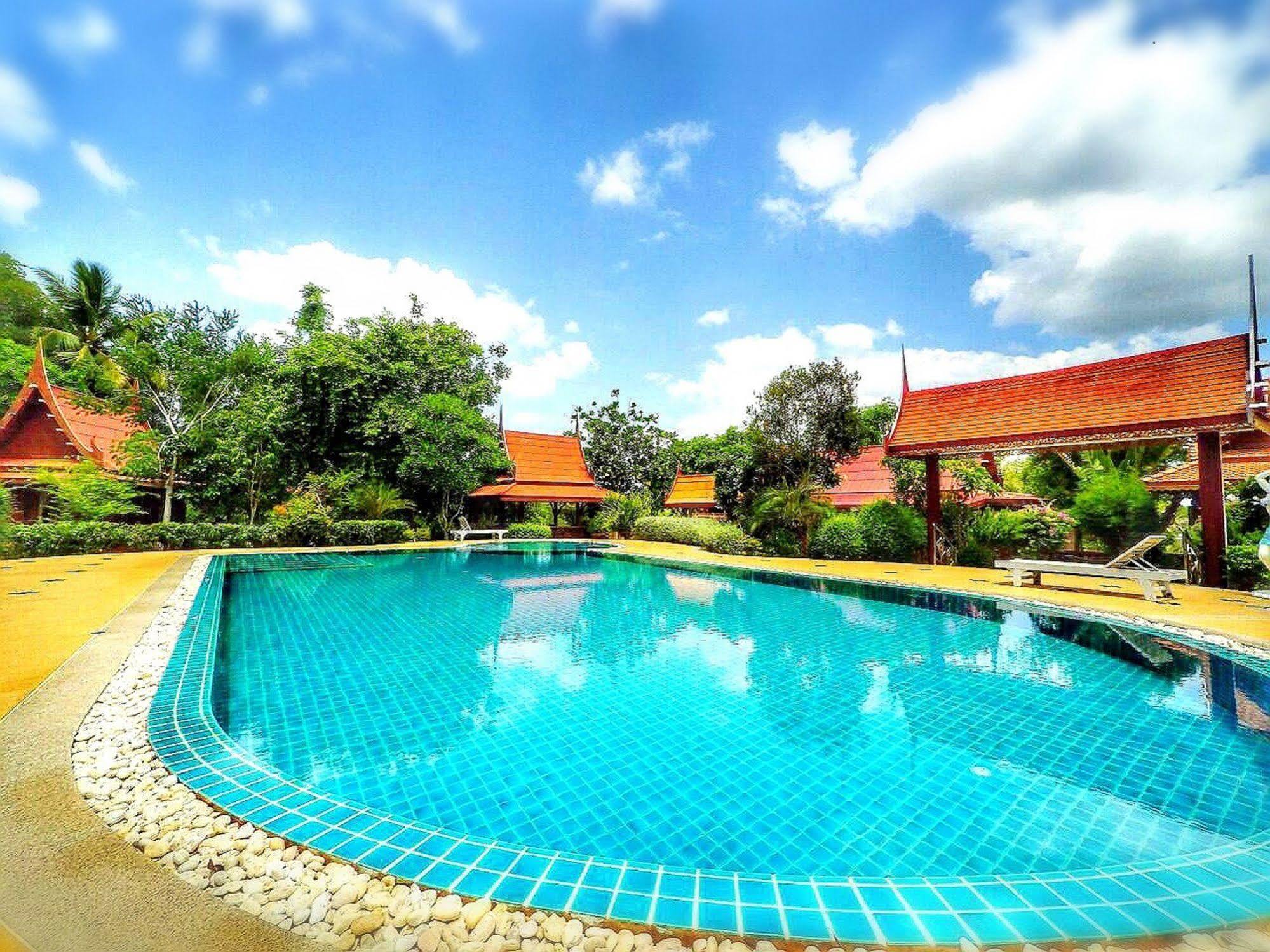 Jaroenrat Resort Samut Songkhram エクステリア 写真